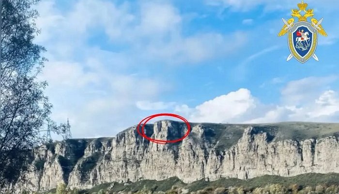 Студентка сорвалась со 100-метровой скалы в Усольском районе и погибла