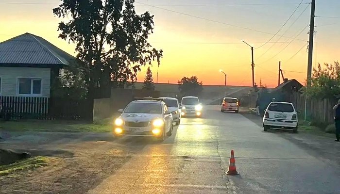 В Свирске шестилетняя девочка на велосипеде попала под машину