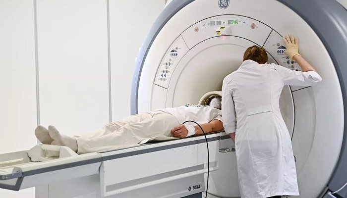 Россияне с 1 сентября смогут делать МРТ без направления врача