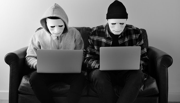 Иркутян предупреждают о мошенниках, играющих на чувствах родителей