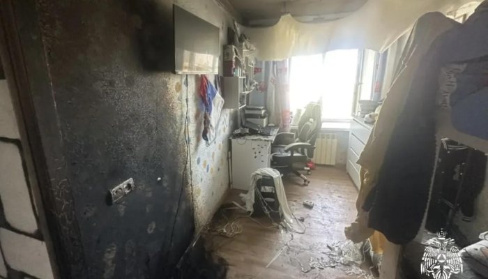 В Ангарске квартира загорелась из-за электросамоката