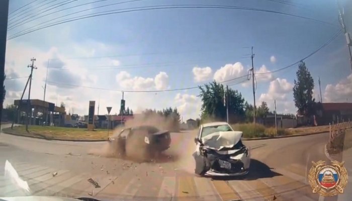 Массовое ДТП в Усолье-Сибирском: семь человек в больнице
