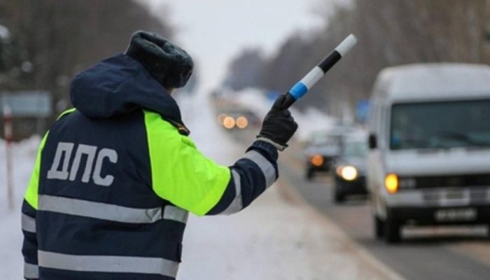 В Иркутске за полгода оштрафовали 240 водителей за парковку на газонах