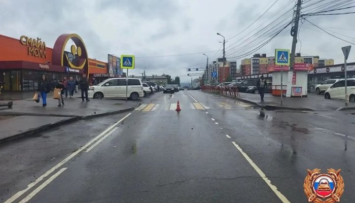 В Иркутске разыскивают водителя Toyota Camry, который сбил двух детей и уехал с места ДТП