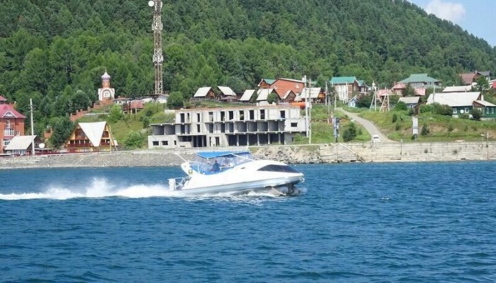 300 лет Листвянке отметят парадом судов и вечерним концертом на Байкале