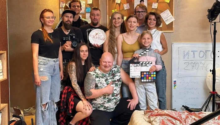В Иркутске сняли комедию о семье, у которой отобрали ипотечную квартиру