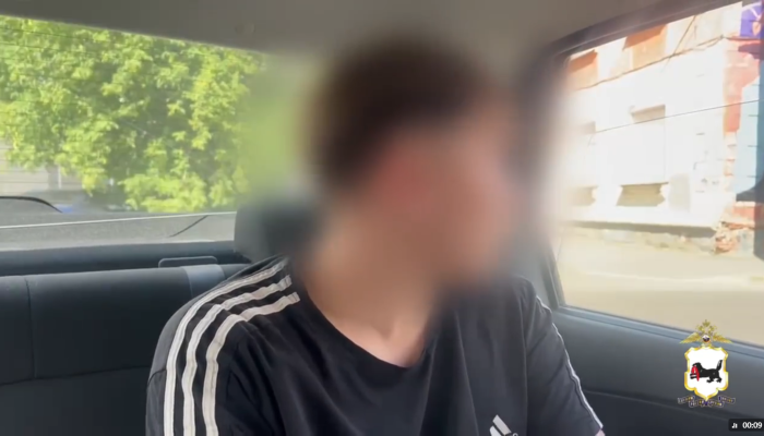 В Иркутске несовершеннолетний водитель задержан за наезд на пешехода (Видео)