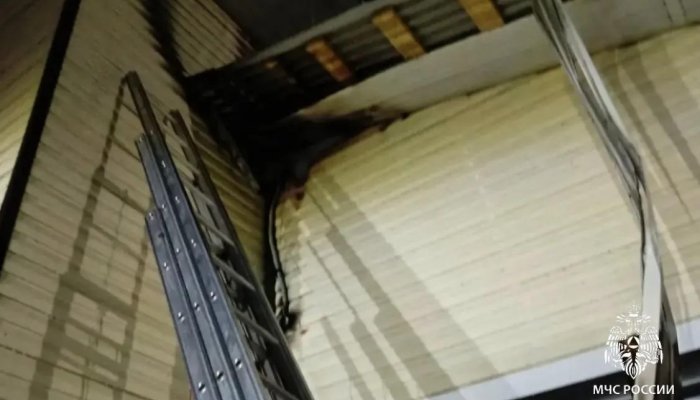 В Саянске дом загорелся из-за короткого замыкания