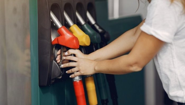 На АЗС сети «КрайсНефть» в Приангарье вновь ограничили объем продажи бензина