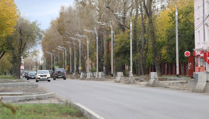 В Ленинском округе Иркутска продолжается ремонт улицы Розы Люксембург