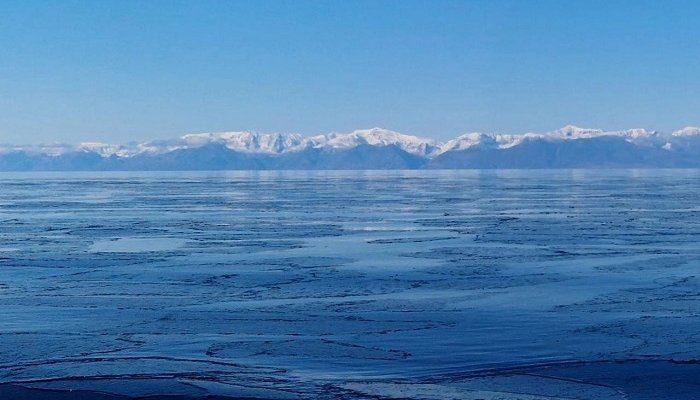 На Байкале появился первый лёд