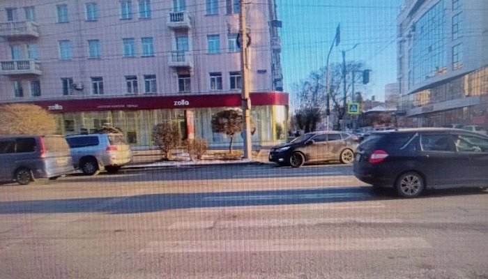 В Чите иномарка сбила женщину с трехлетним ребенком на «зебре»