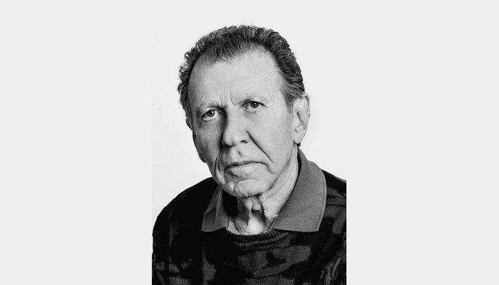 Умер легендарный актер иркутского ТЮЗа Михаил Ройзен
