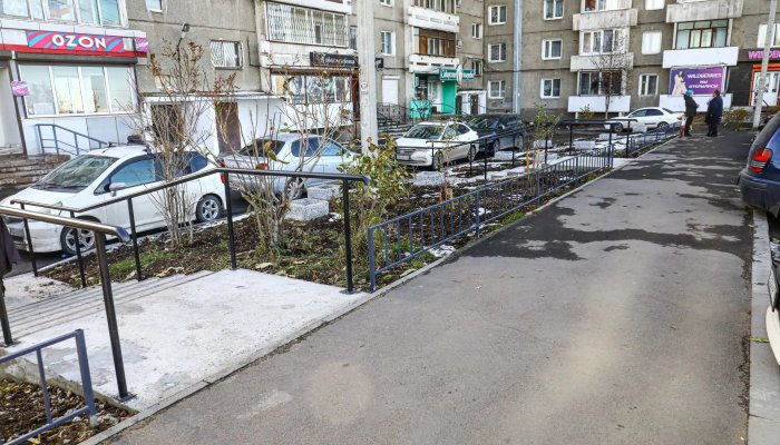 В Ленинском округе завершается ремонт дворов