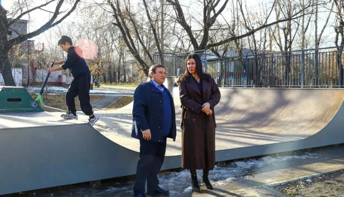 В Иркутске на месте аварийного дома появилась детская площадка