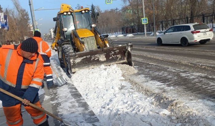 4000 тонн снега вывезли с улиц Иркутска за выходные