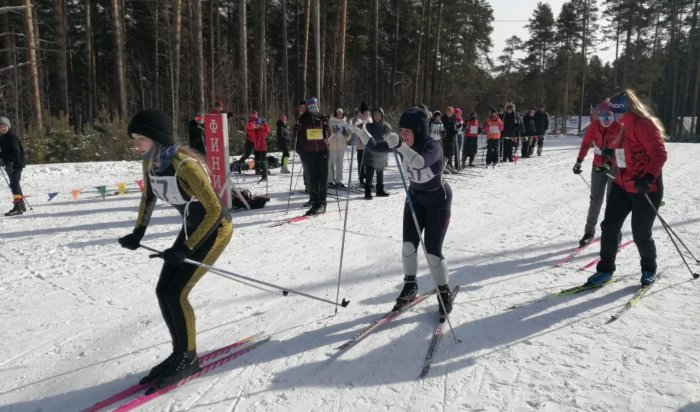 В Иркутске прошла спартакиада по лыжным гонкам среди школьников