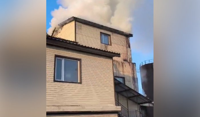 В Иркутске горело здание пивоварни
