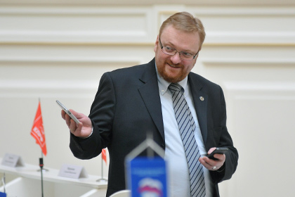Милонов предложил ограничить власть соцсетей