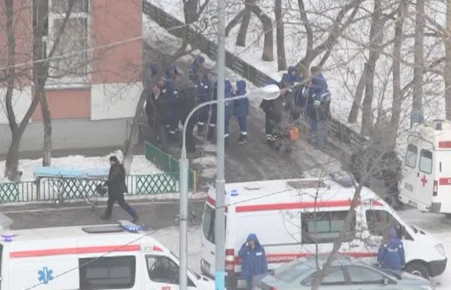 Стрелок из московской школы был неуравновешенным и замкнутым (видео эвакуации