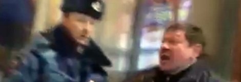 Звезду фильма "Вий" Гущина забрали в полицию за дебош в кафе (видео