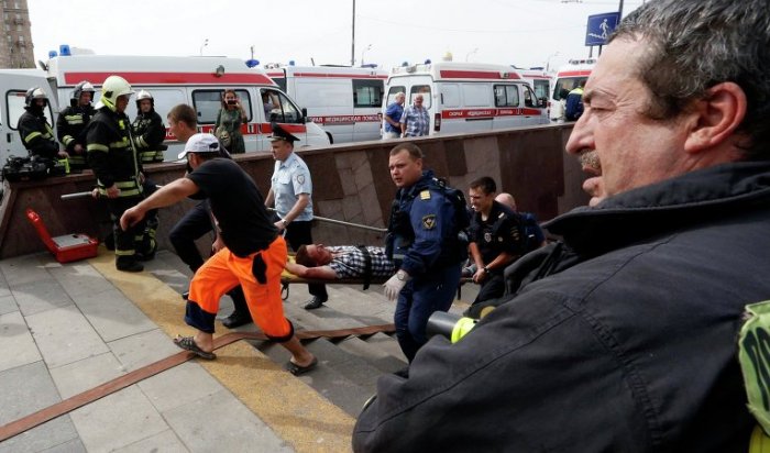 На синей ветке московского метро сошел с рельсов вагон поезда, есть погибшие и пострадавшие