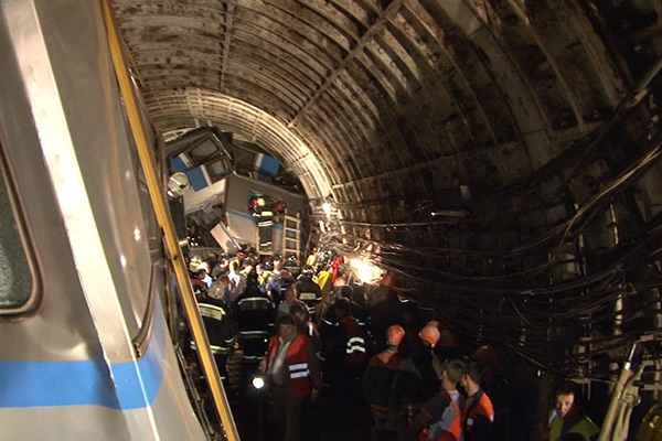 Подробно о катастрофе в московском метро: 20 человек погибли и не менее 160 пострадали