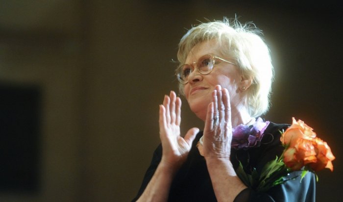 Алиса Фрейндлих празднует 80-летний юбилей