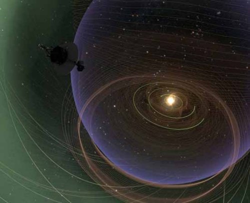 Зонд Voyager 1 в ближайшее время станет первым искусственным аппаратом, вышедшим в открытое межзвездное пространство
