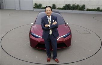 Главный дизайнер корпорации Toyota назначен президентом Lexus