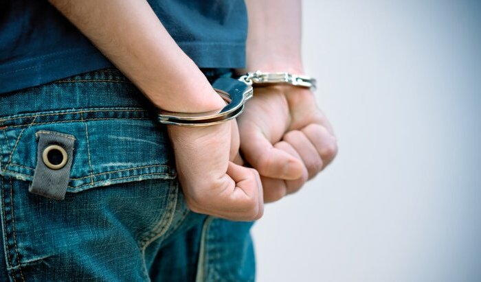 В Иркутске мужчину осудили за кражу у сожительницы
