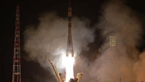 Космический корабль Союз ТМА-08М совершил самый короткий в истории полет к МКС