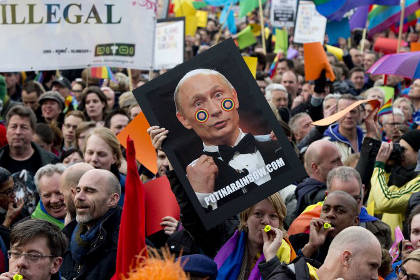 Путин опроверг дискриминацию геев в России