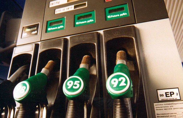 Цены на бензин в 2014 году могут вырасти на 10