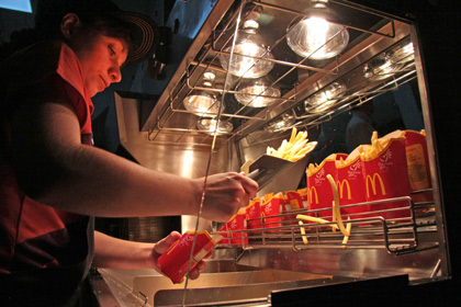 Роспотребнадзор начал проверки ресторанов «Макдоналдс» по всей стране