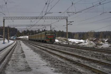 На Урале пассажирский поезд столкнулся с локомотивом