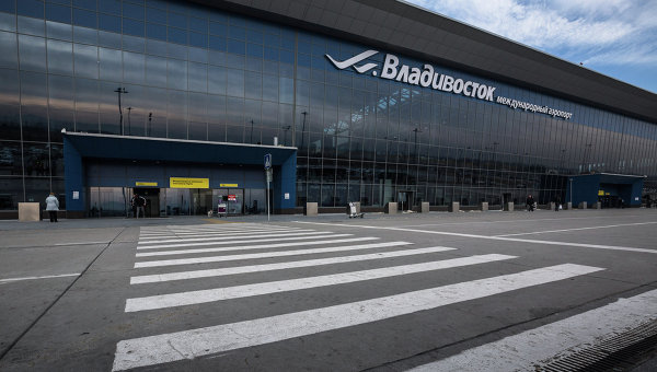 Администрация аэропорта Владивостока ответит за кота, съевшего морские деликатесы на 60 тысяч рублей