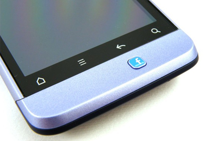 Facebook и HTC готовят совместный смартфон
