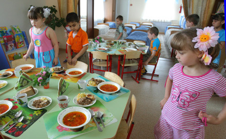 Более 2 млн российских детей стоят в очереди в детские сад