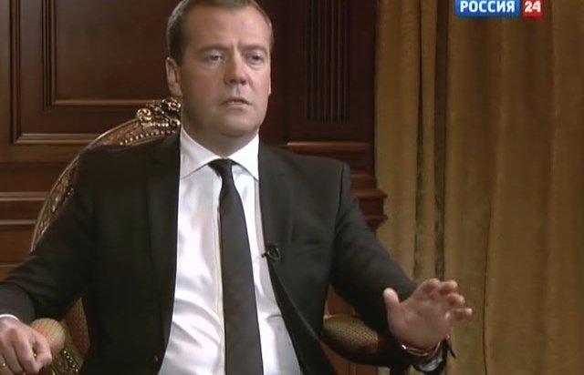 Медведев о войне в Грузии: США "едва ли знали" о планах Саакашвили, но заняли "двоякую позици