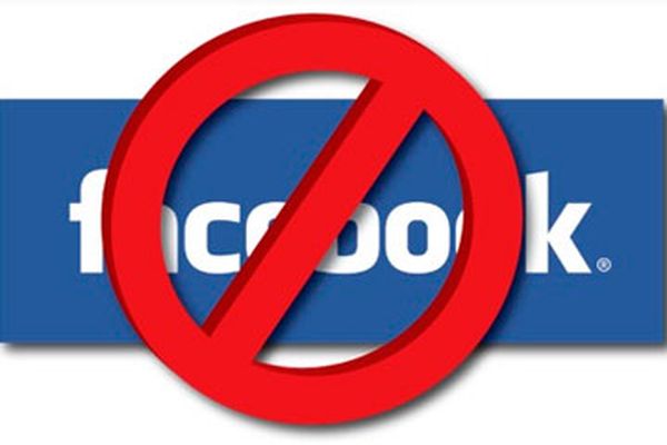 Фейсбук" могут заблокировать из-за рекламы курительных смесей