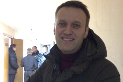 Навального отпустили из суда