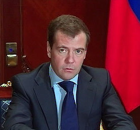 Медведев ввел особый режим безопасности на транспорте