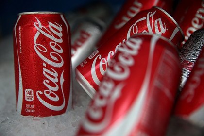 В Госдуме предложили ввести налог на кока-кол