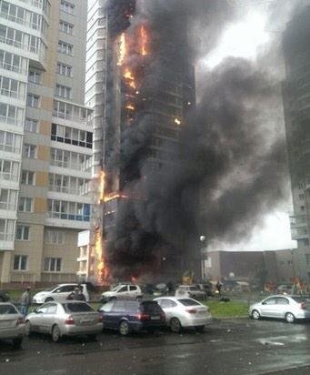 В Красноярске горело 25-этажное здание