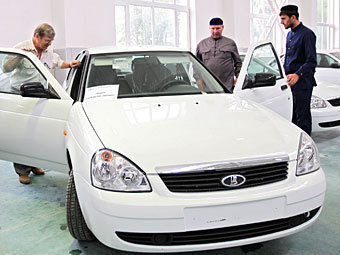 Продажи обновленной Lada Priora начнутся осенью 2013 года