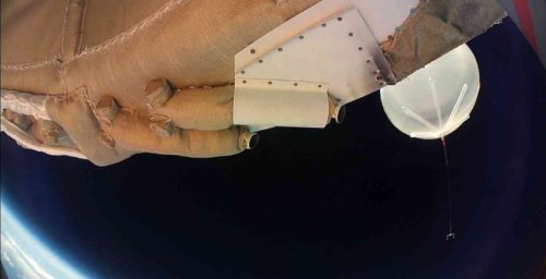 НАСА демонстрирует испытания своей "летающей тарелки" - надувной тормозной системы LDSD