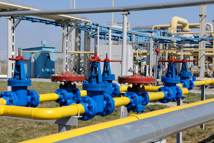 Венгрия приостановила поставки газа на Украин
