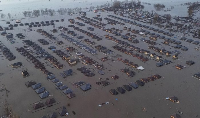 В Оренбурге проводится массовая эвакуация из-за затоплений