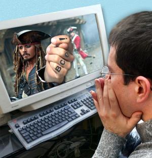 Антипиратский закон будут использовать для сведения счетов с "неугодными" – кинокритик